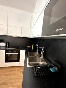 Viktoria Suite N7 with Garage & Terrace