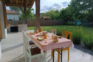 Maisons de vacances Restored barn in its Landes airial : photos des chambres