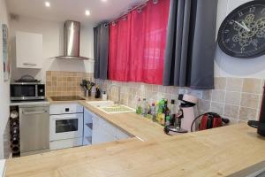 Charming T2 100 meters from the beach