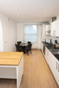 Stylish 2 Bedroom flat in Notting Hill