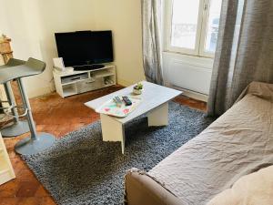 Départ tardif appartement T2 avec 1 chambre centre Orléans