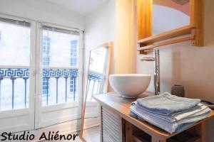 Appartements Apparts en ville Place de la Bourse : photos des chambres
