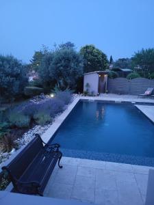 Villas Maison avec piscine, oliviers, belle vue, au calme : photos des chambres