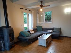 Villas Provencal villa with pool, 1500m2 grounds : photos des chambres