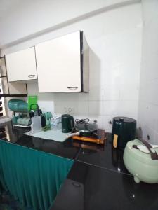 Inap Desa Chempaka, Golden Straits Villa
