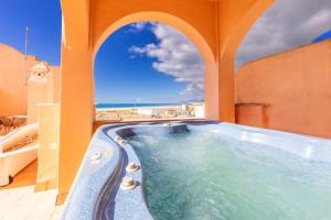 Sol y Mar - by Tarifa Rent - Jacuzzi OPTIONAL for extra fee
