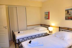 Maisons de vacances Villa 145 m near ocean with pool and garden : photos des chambres