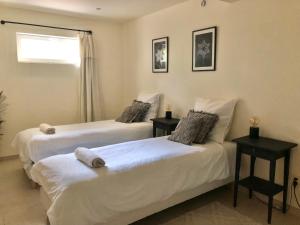 Maisons de vacances The HoPe, suite privee au sein d'une maison avec piscine : photos des chambres