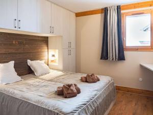 Chalet triplex à Val Thorens - 10 pers, cheminée, à 50m des pistes - FR-1-637-83