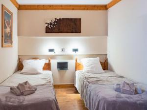 Chalet triplex à Val Thorens - 10 pers, cheminée, à 50m des pistes - FR-1-637-83