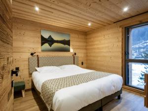 Chalet en triplex pour 14 personnes avec Wifi, parking et terrasse - FR-1-263-546