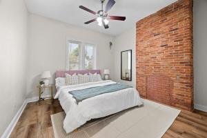 Games,BBQ, Netflix plus FREE Parking Near Bakery Square