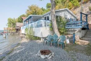 Boat, Grill and Unwind Lakefront Cayuga Home! - Aurora