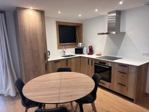 Appartement rénové, parking privé, 6 personnes, Pralognan-la-Vanoise - FR-1-464-236