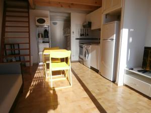 Studio Mezzanine Climatisé avec Piscine & Tennis - 4P - FR-1-799-48