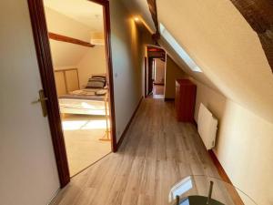 Maisons de vacances Gite viticole tout inclus, jardin 3000m², velos offerts, proche Saumur-Chinon-Langeais - FR-1-381-606 : photos des chambres