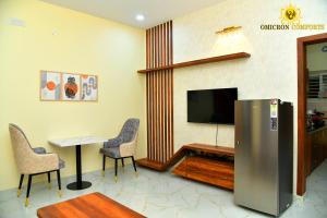 Omicron Comforts 1BHK 2BHK Service Apartment