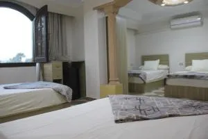 Khoufu Garden - Nazlet el Simmân