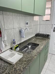 Santos Kitnet Studio 150m Praia do Gonzaga 2Km Estádio do Santos FC