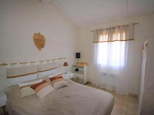 Maisons de vacances Maison familiale spacieuse avec piscine a Vagnas : photos des chambres