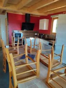 Chalets Chalet spacieux avec jardin a La Longeville : photos des chambres