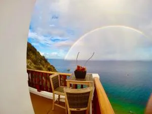 Hamilton Cove 1865 - Avalon