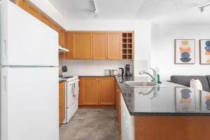 Lovely Studio in Downtown TO Yonge Dundas Square
