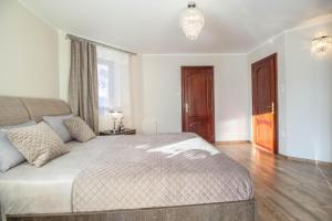 2 Łączone Apartamenty z tarasem i balkonem, Butorówka