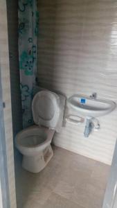Arrendamiento habitaciones amobladas y sin amoblar con baño privado