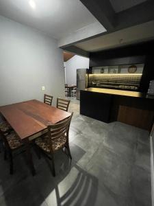 Sobrado com piscina a 5 min do Beto Carrero