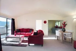 Okareka Escape - Lake Tarawera