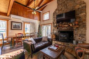 Land Harbor Lodge