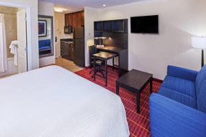 Studio, 1 King, Sofa bed room in TownePlace Suites by Marriott Corpus Christi