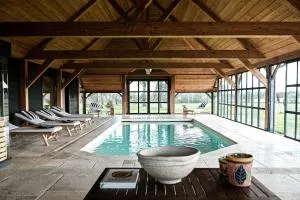 Magnifique maison au coeur du Perche avec piscine chauffée, sauna et hammam - Berdʼhuis