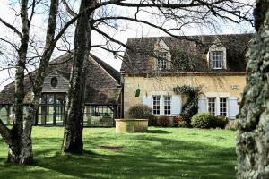 Maisons de vacances Magnifique maison au coeur du Perche avec piscine chauffee, sauna et hammam : photos des chambres