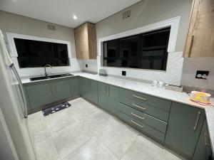 Fossa Dei Leoni Full House