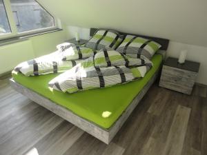 Groß Kölzig - Moderne Ferienwohnung in ländlicher Idylle