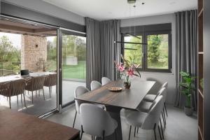 Villa Anthea and Paola