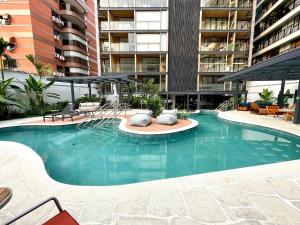 Studio Leblon - Vista Cristo, piscina e academia.