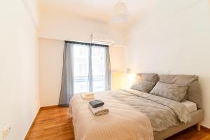Modern 2-Bedroom Apt in Athens