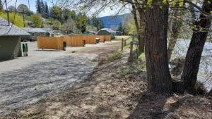 Riverside Court RV and Cabins