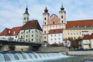 Aiden by Best Western Stadtgut Hotel Steyr - FREE PARKING