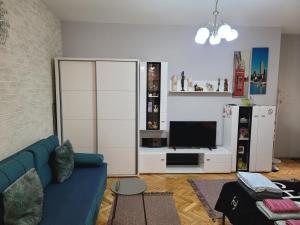 Apartman "GARDEN" with PRIVATE PARKING