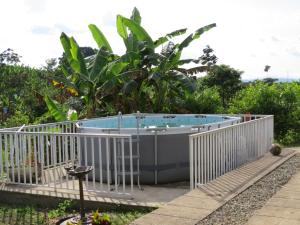 Casa Campestre Bello Atardecer Cerca al Parque del Café con Piscina
