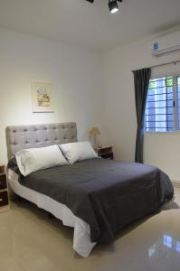 Amplio departamento de un dormitorio a 15 min del centro de la ciudad