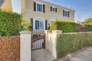 6 Mi to Dtwn Pasadena Home with Patio and Yard!