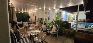 Pool Paradise Half mile to Beach w Massive Yard!