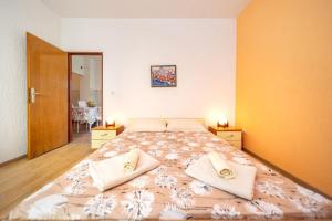 Apartments Marinko