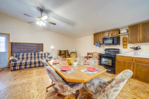 Rustic Apartment with Sunset Views in Elkhart!