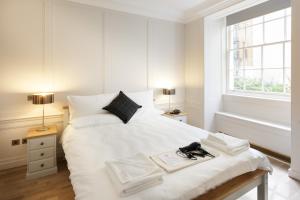 Bank Serviced Apartments by LovelyStay